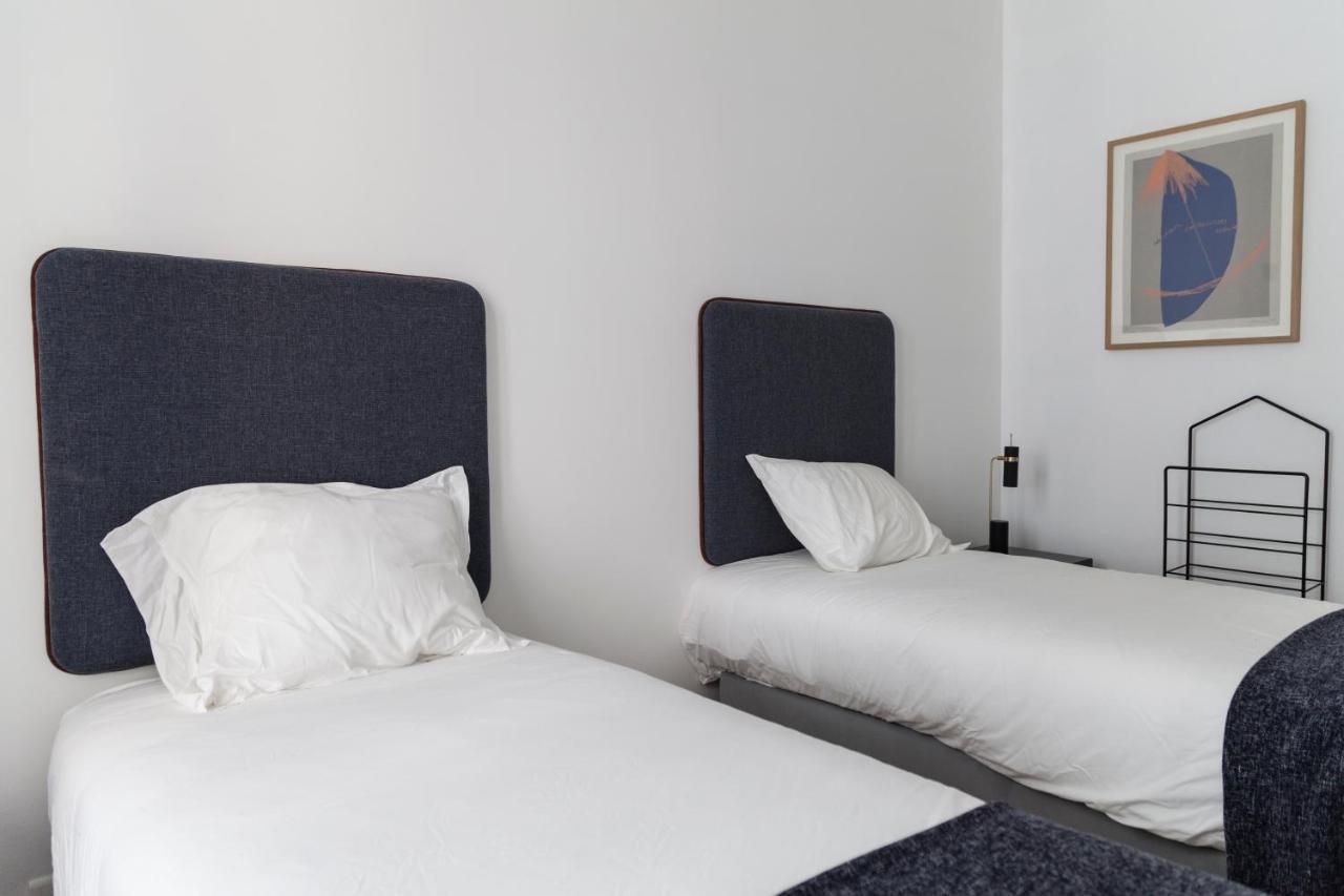 Classy 2Bdr Apartment In Downtown By Lovelystay Lisboa 外观 照片